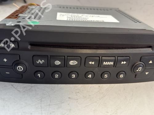 Used Radio PEUGEOT 206 Hatchback (2A/C) 1.4 i (75 hp) 26289015