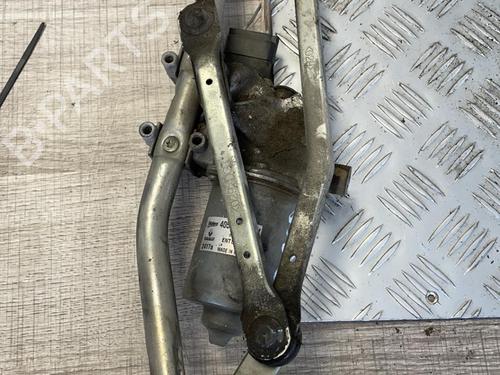 Used Front wiper motor RENAULT LAGUNA III (BT0/1) 2.0 dCi (BT01, BT08, BT09, BT0E, BT0K, BT12, BT1C, BT1D,... (150 hp) 21343801