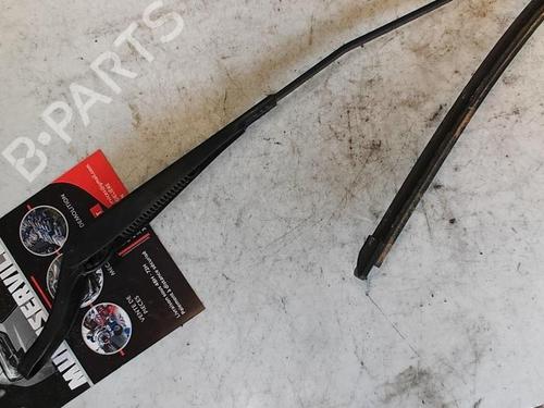 Front windshield wiper arm PEUGEOT 208 I (CA_, CC_) 1.4 HDi | BP21333555C143 
