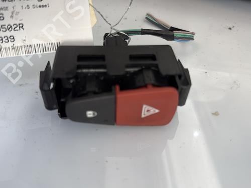Used Warning switch RENAULT MEGANE III Hatchback (BZ0/1_, B3_) 1.5 dCi (BZ0C) (90 hp) 22232661