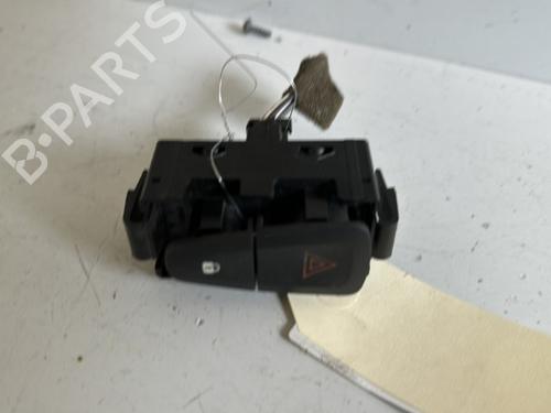 Used Warning switch DACIA SANDERO II TCe 90 (B8M1, B8MA, B8AC) (90 hp) 21329527