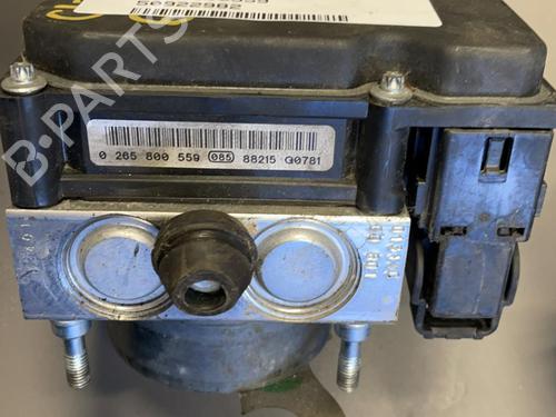 Used ABS pump RENAULT CLIO III (BR0/1, CR0/1) 1.5 dCi (C/BR0G, C/BR1G) (68 hp) 21343277