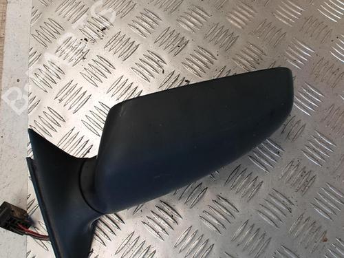 Used Left mirror AUDI A4 B5 Avant (8D5) [1994-2002]  21332508