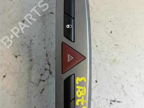 Used Warning switch PEUGEOT 308 I (4A_, 4C_) 1.6 HDi (90 hp) 21337227