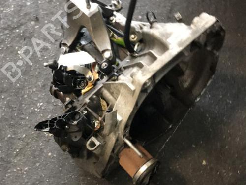 Gearbox DACIA SANDERO II TCe 90 (B8M1, B8MA, B8AC) | BP21345703M3 