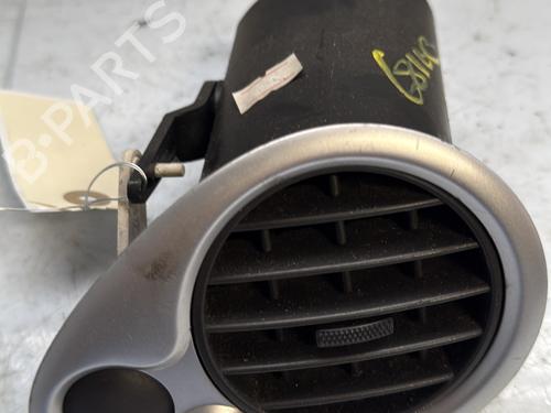 Used Air vent RENAULT CLIO III (BR0/1, CR0/1) 1.5 dCi (BR17, CR17) (86 hp) 22407655