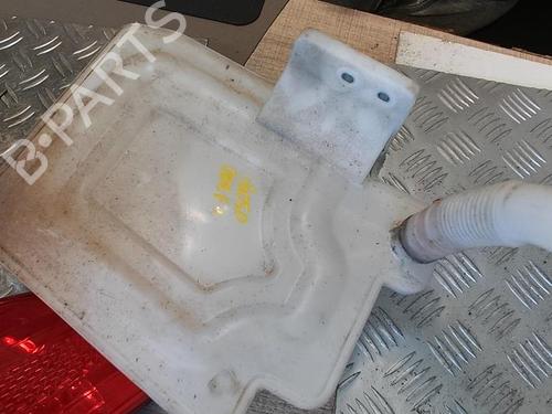 Used Windscreen washer tank VW GOLF PLUS V (5M1, 521) 1.9 TDI (105 hp) 21352932