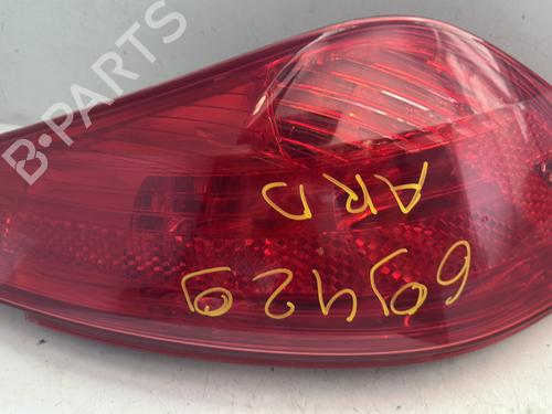 Right taillight PEUGEOT 308 I (4A_, 4C_) 1.6 HDi | BP26124788C35 