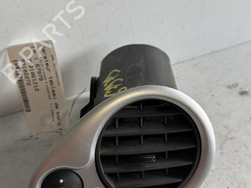 Air vent RENAULT CLIO III (BR0/1, CR0/1) 1.2 16V (BR02, BR0J, BR11, CR02, CR0J, CR11) | BP21345558I21 