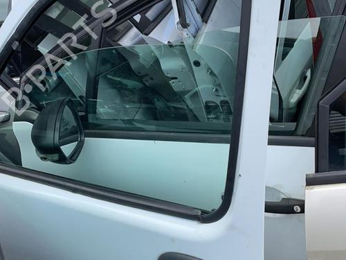 Used Left front door RENAULT KANGOO Express (FC0/1_) 1.5 dCi (FC07, FC1R) (65 hp) 22711442