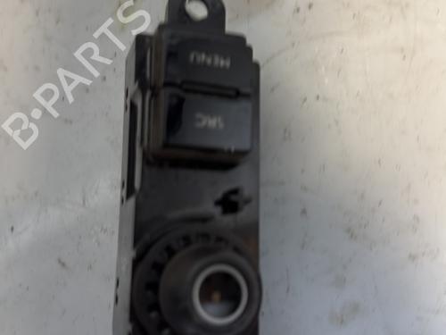 Used Switch PEUGEOT 208 I (CA_, CC_) 1.6 BlueHDi 100 (100 hp) 21331644