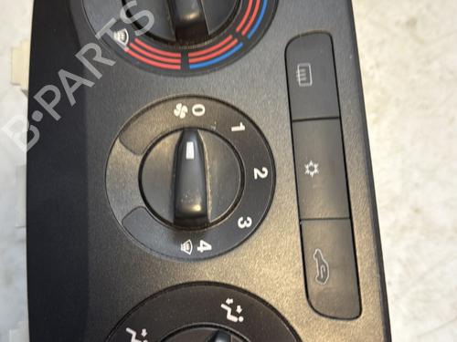 Used Climate control FIAT GRANDE PUNTO (199_) 1.3 D Multijet (75 hp) 25715805
