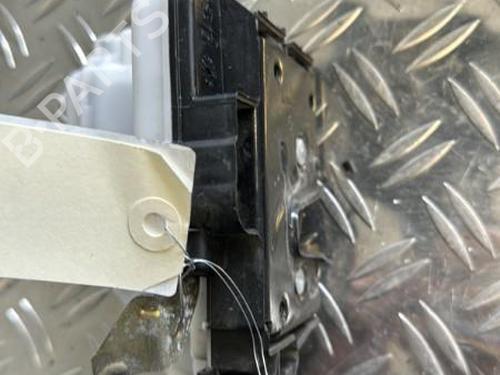 Front right lock VW POLO (6N2) 1.4 TDI | BP21357529C97 