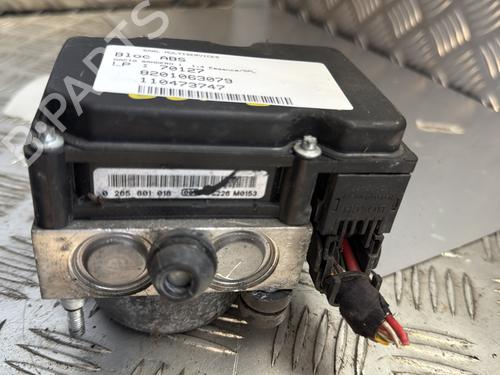 Used ABS pump DACIA SANDERO 1.4 (BS0C, BS0A, BS0G, BS1F, BS0E) (75 hp) 28017878