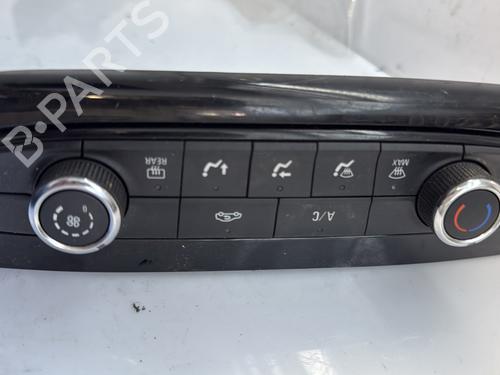 Used Climate control OPEL CORSA F (P2JO) 1.2 (68) (75 hp) 24735397