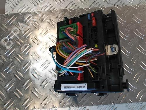 Used Fuse box PEUGEOT 206+ (2L_, 2M_) 1.4 i (2LKFWA, 2MKFWA) (75 hp) 21345317