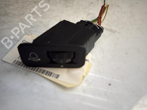 Used Headlight switch PEUGEOT 206 Hatchback (2A/C) 1.4 i (75 hp) 25598251