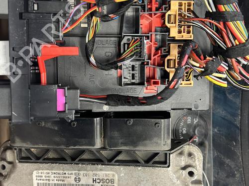 Used Electronic module VW GOLF V (1K1) 1.9 TDI (105 hp) 21356922