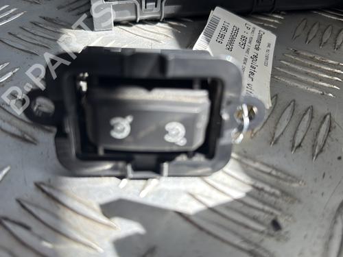 Used Switch RENAULT MEGANE III Grandtour (KZ0/1) 1.5 dCi (KZ09, KZ0D, KZ1G, KZ29, KZ14, KZ1W, KZ10, KZ1F,... (110 hp) 28045536