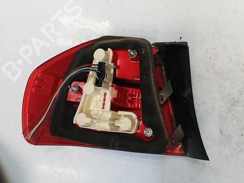 Used Right taillight BMW 3 (E90) 330 xd (231 hp) 21328070