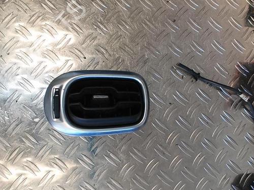 Used Air vent CITROËN C3 Picasso (SH_) 1.6 HDi (90 hp) 21342394