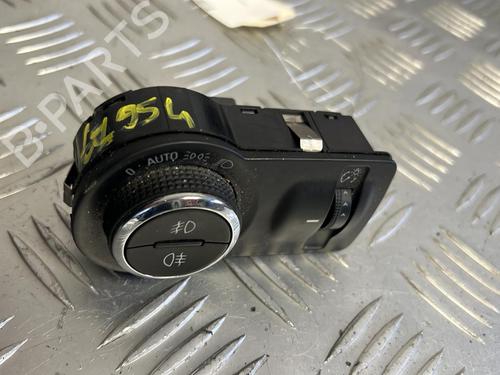 Used Headlight switch OPEL INSIGNIA A Sports Tourer (G09) 2.0 CDTI (35) (160 hp) 21357048