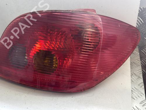 Right taillight PEUGEOT 307 (3A/C) 2.0 HDi 110 | BP26154365C35 