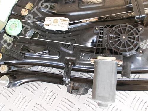 Rear left window mechanism BMW 3 Convertible (E46) 320 Ci | BP21345324C24 