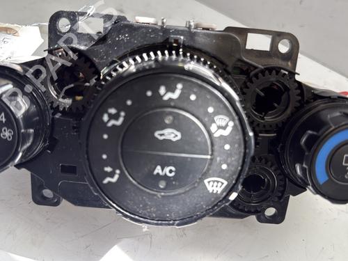 Climate control FORD FIESTA VI (CB1, CCN) 1.4 TDCi | BP25923539I5 
