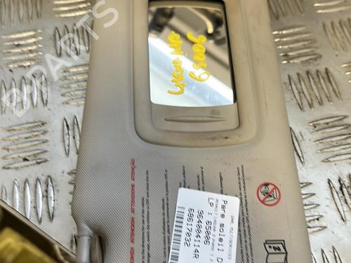 Used Right sun visor RENAULT LAGUNA III (BT0/1) 2.0 dCi (BT01, BT08, BT09, BT0E, BT0K, BT12, BT1C, BT1D,... (150 hp) 21340642