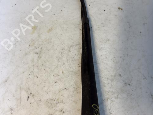 Used Front windshield wiper arm MERCEDES-BENZ VITO Bus (W639) 115 CDI (639.701, 639.703, 639.705) (150 hp) 24180709