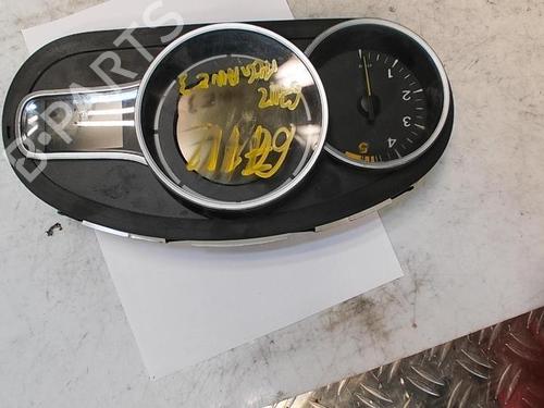 Used Instrument cluster RENAULT MEGANE III Hatchback (BZ0/1_, B3_) 1.5 dCi (BZ09, BZ0D, BZ1W, BZ29, BZ14) (110 hp) 21349571