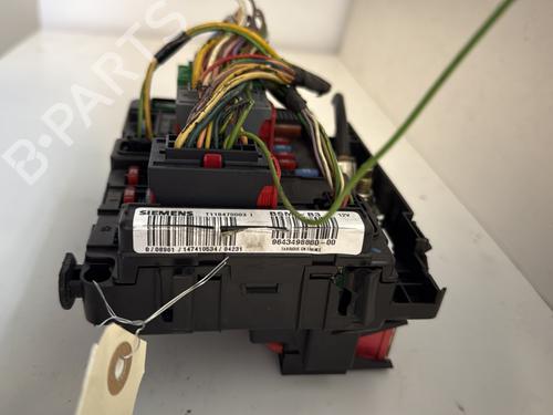 Used Fuse box CITROËN XSARA PICASSO (N68) 2.0 HDi (90 hp) 25759356