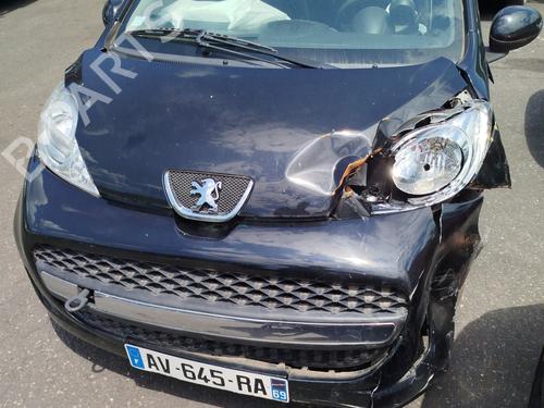 Left taillight PEUGEOT 107 (PM_, PN_) 1.0 | BP27589762C34 