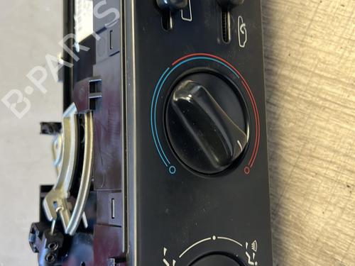 Used Climate control PEUGEOT 406 (8B) 1.9 TD (92 hp) 21354774