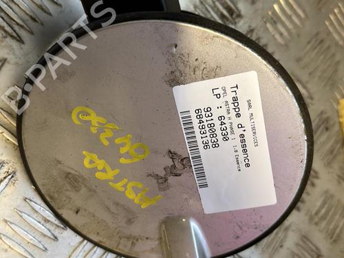 Used Fuel flap OPEL ASTRA H (A04) 1.8 (L48) (125 hp) 21356451