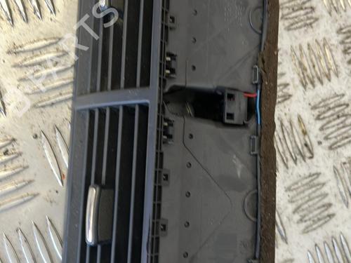 Grille d'aération AUDI A4 B6 Avant (8E5) 1.9 TDI (101 hp) 21354936