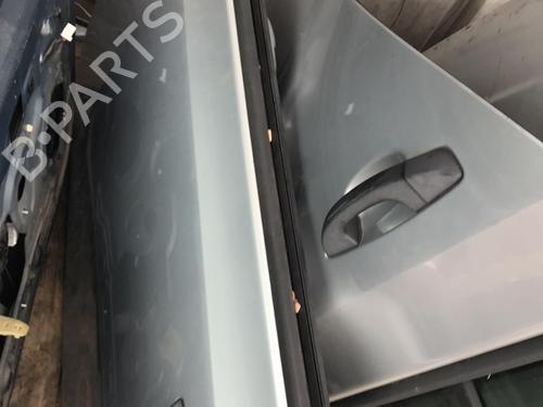Dør venstre fortil VW GOLF VI (5K1) 1.6 TDI (105 hp) 21357248