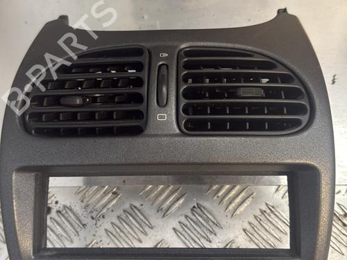 Air vent PEUGEOT 206 Hatchback (2A/C) 1.4 i | BP28325688I21 