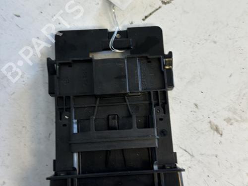 Card reader RENAULT LAGUNA III (BT0/1) 2.0 dCi (BT01, BT08, BT09, BT0E, BT0K, BT12, BT1C, BT1D,... | BP21353776E4 