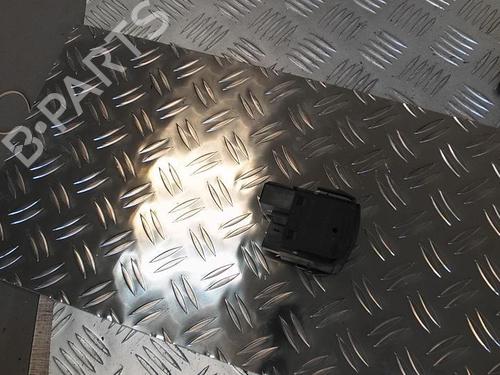 Headlight switch RENAULT LAGUNA III (BT0/1) 2.0 dCi (BT01, BT08, BT09, BT0E, BT0K, BT12, BT1C, BT1D,... | BP21348126I24 