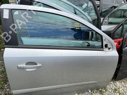 Used Right front door OPEL ASTRA H GTC (A04) 1.9 CDTI (L08) (120 hp) 21354498