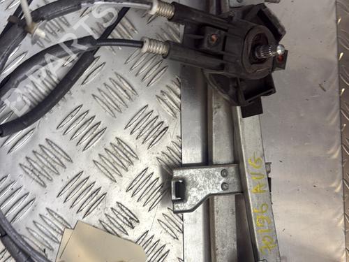 Front left window mechanism CITROËN BERLINGO / BERLINGO FIRST Box Body/MPV (M_) 1.9 D 70 (MBWJZ, MCWJZ) | BP28110250C22 