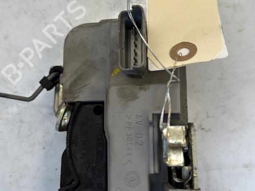 Used Front right lock PEUGEOT 206+ (2L_, 2M_) 1.1 (60 hp) 23845201