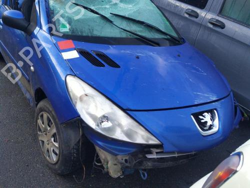 Left taillight PEUGEOT 206+ (2L_, 2M_) 1.4 i (2LKFWA, 2MKFWA) | BP21355118C34 