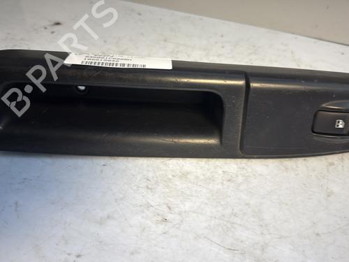 Right front window switch HYUNDAI GETZ (TB) 1.5 CRDi | BP25594519I26 