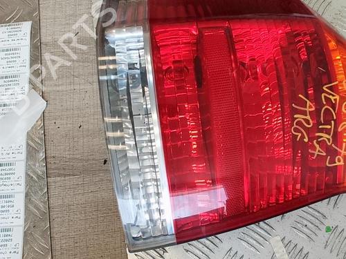 Used Left taillight OPEL VECTRA C (Z02) 1.8 16V (122 hp) 21329001