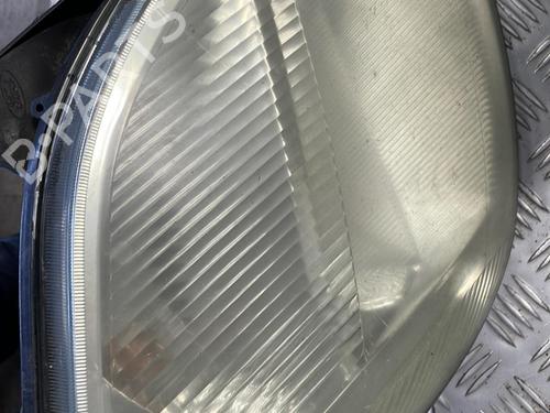 Used Right headlight FORD FIESTA V (JH_, JD_) 1.4 TDCi (68 hp) 21350418