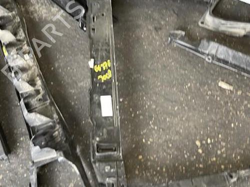 Used Crossmember Crossmember PEUGEOT 3008 II SUV (MC_, MR_, MJ_, M4_) 1.2 THP/ PureTech 130 (MRHNSM, MRHNSU, MRHNSJ, MRHNYW,... (131 hp) 21350025 21350025