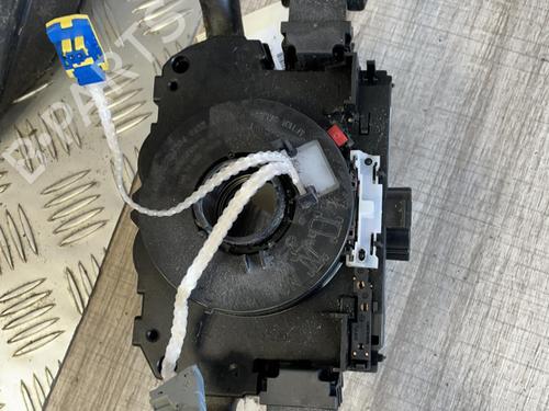 Used Steering column stalk PEUGEOT 308 SW I (4E_, 4H_) 1.6 HDi (90 hp) 21350709